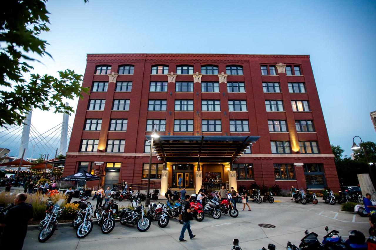 The Iron Horse Hotel (Adults Only) Milwaukee Exterior photo