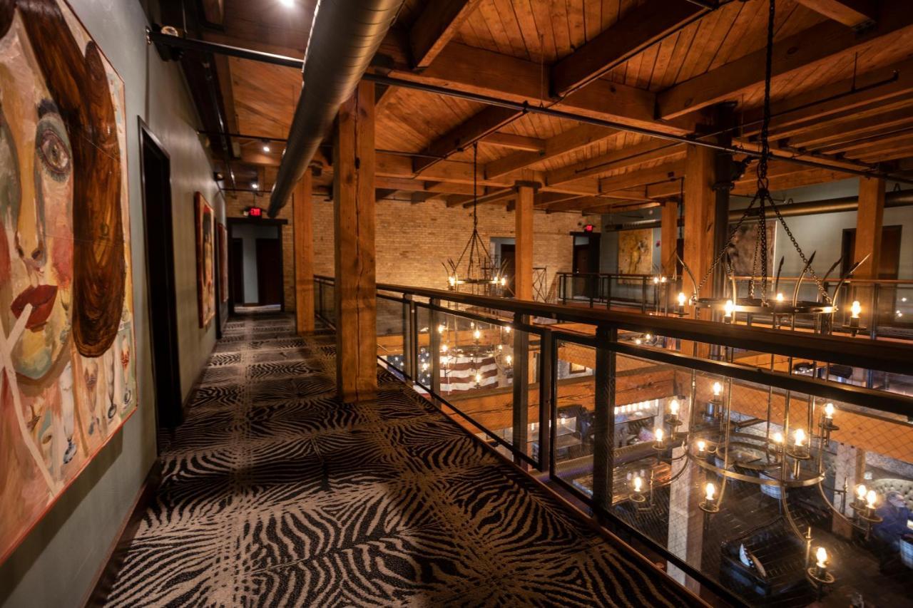 The Iron Horse Hotel (Adults Only) Milwaukee Exterior photo