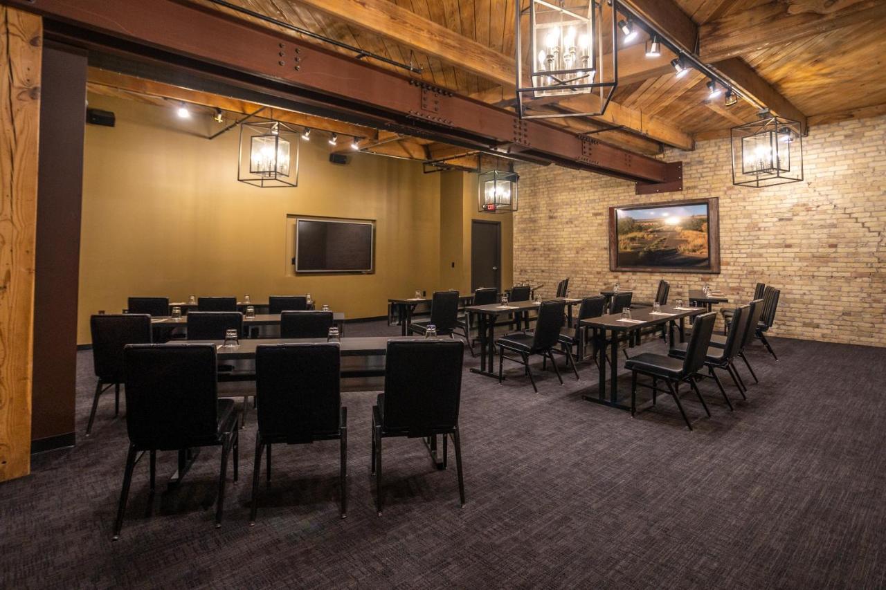 The Iron Horse Hotel (Adults Only) Milwaukee Exterior photo